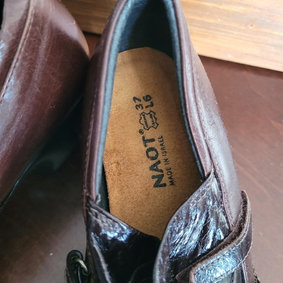 Naot leather women's ankle booties - Picture 4 of 5